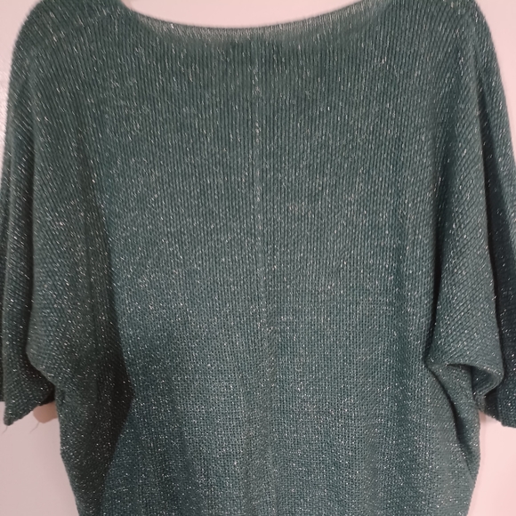 Cocco Bella Sparkly Top - Picture 6 of 6